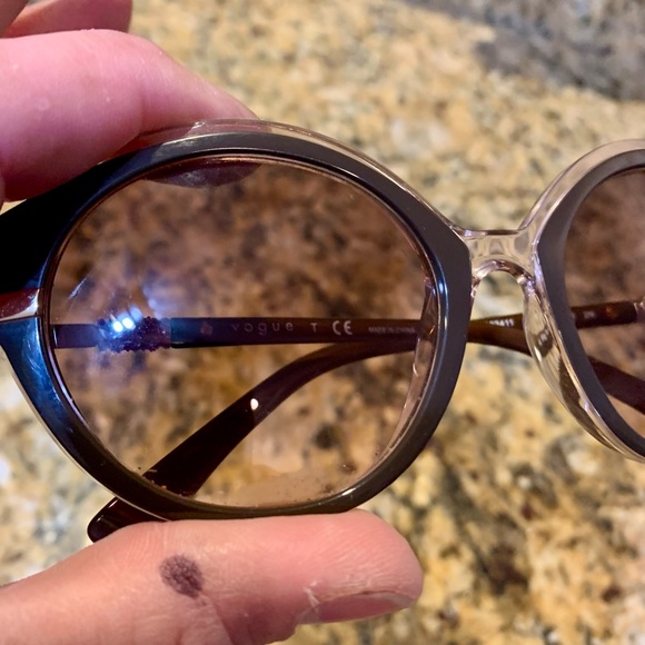 Vogue Elegant Brown Sunglasses main image 8